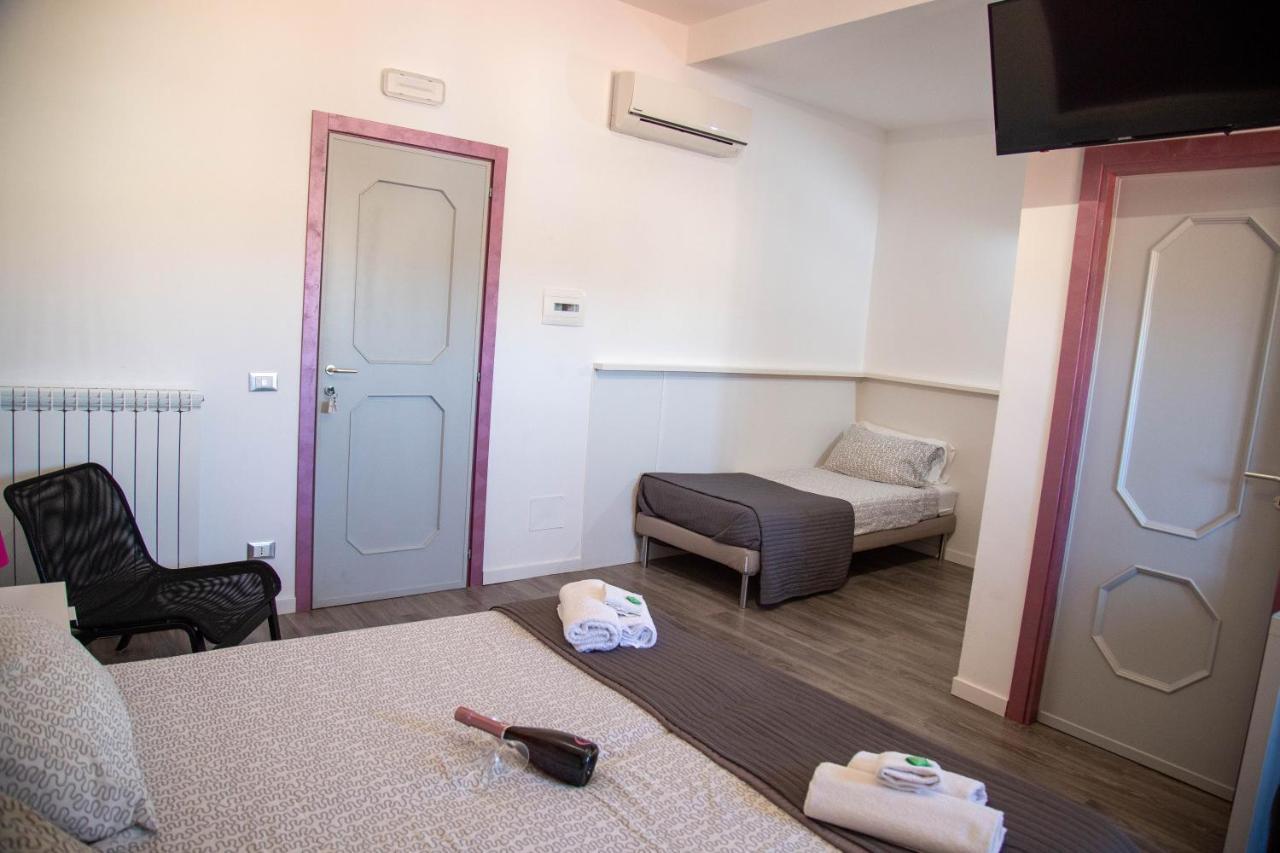 B&B Del Centro E Spa 파르티니코 외부 사진